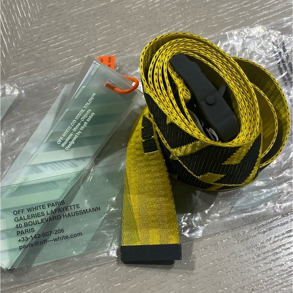 OFF WHITE INDUSTRIAL BELT - Picture 2 of 4